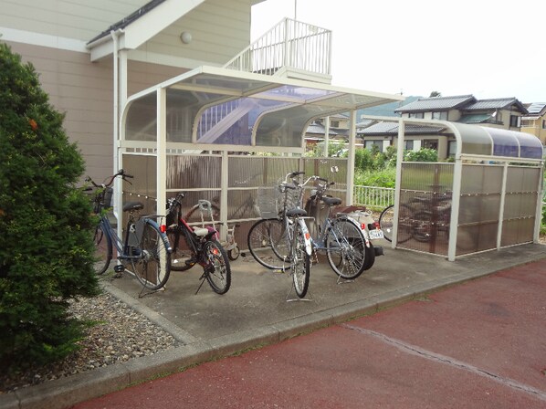 松本駅 バス20分  三才山線　岡田出張所前下車：停歩3分 1階の物件内観写真